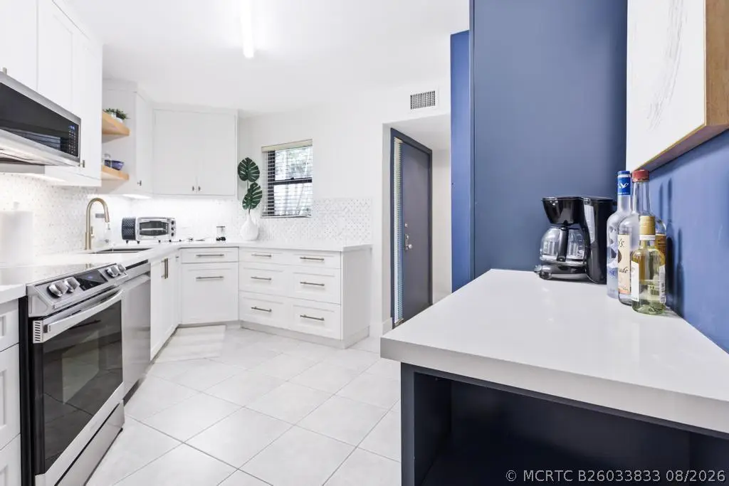 5800 Camino Del Sol #Apt 106, Boca Raton, FL 33433 - #1