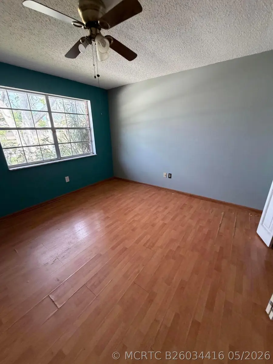 104 W Swan Pkwy Parkway W, Royal Palm Beach, FL 33411 - #2