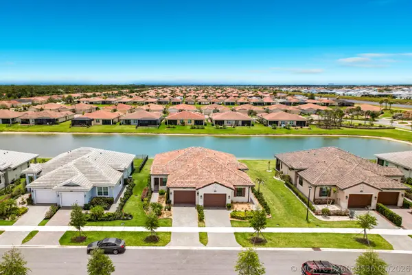 27051 SW Viterbo Way, Port St Lucie, FL 34986