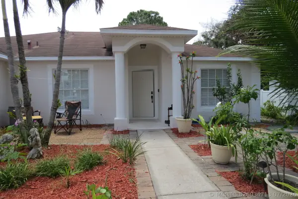 2282 SW Savona Boulevard, Port St Lucie, FL 34953