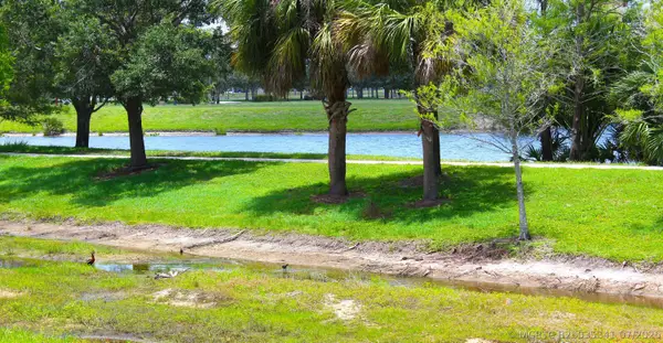 1500 SE Royal Green Circle #102, Port St Lucie, FL 34952