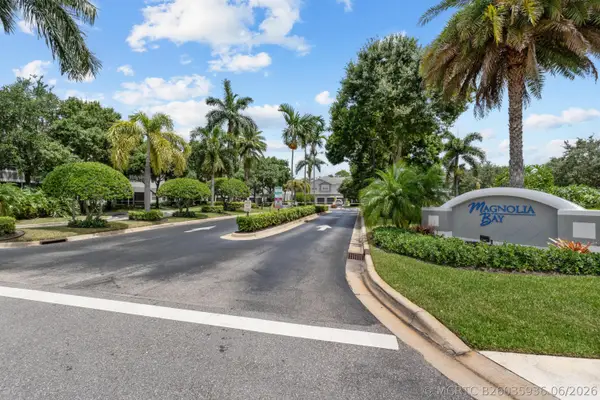 3122 Grandiflora Drive, Greenacres, FL 33467