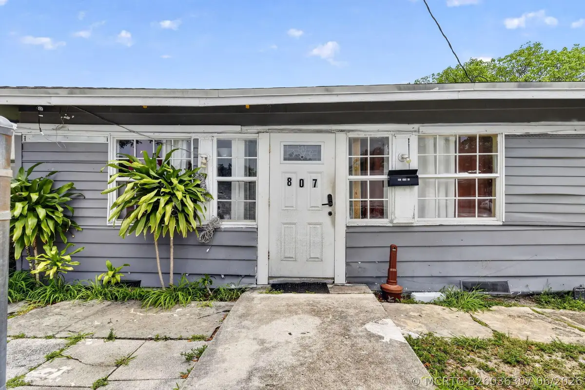 807 14th Street, West Palm Beach, FL 33401 - #1