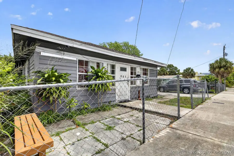 807 14th Street, West Palm Beach, FL 33401 - #2