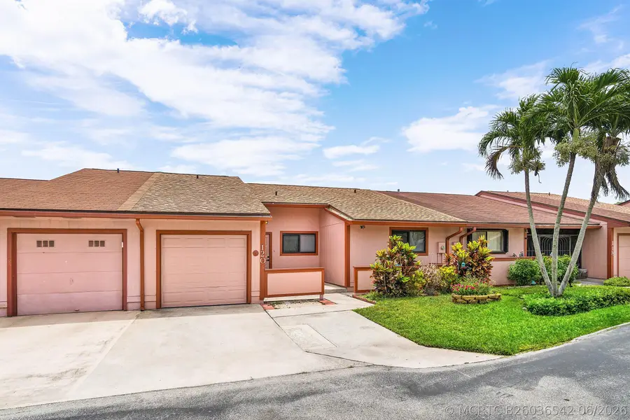120 Mayfair Lane, Boynton Beach, FL 33426 - #2