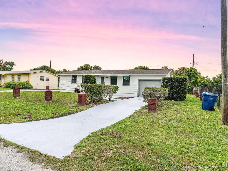 1028 Kentucky Avenue, Clewiston, FL 33440 - #2