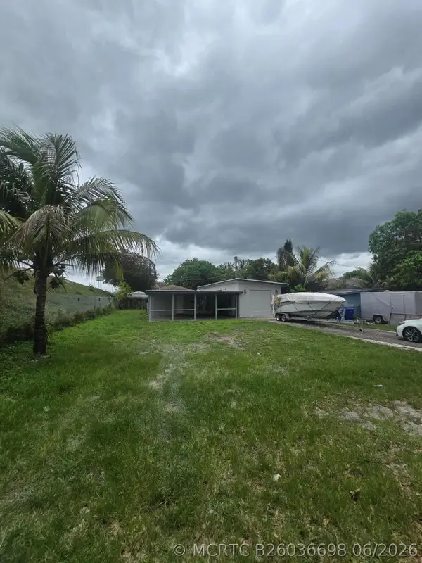 6209 Grant Street, Hollywood, FL 33024