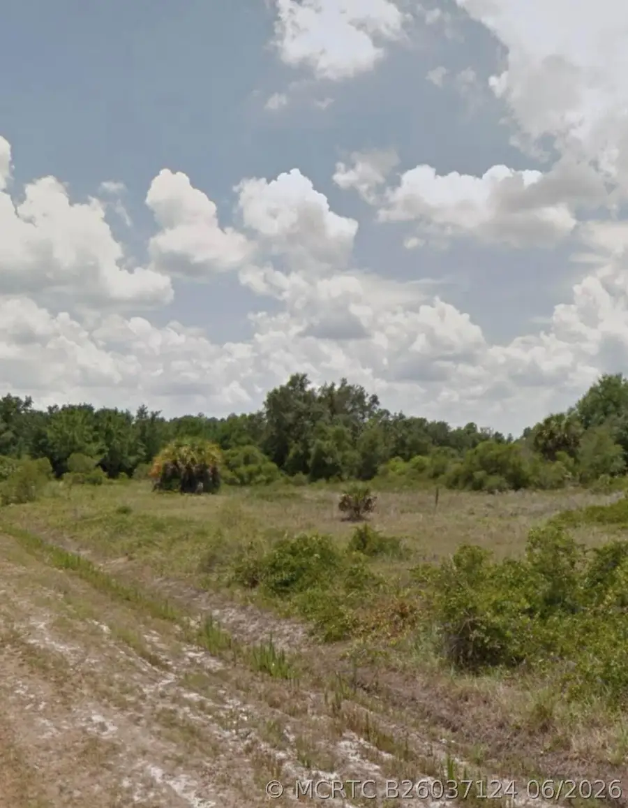 150 N Coral Street, Clewiston, FL 33440 - #3