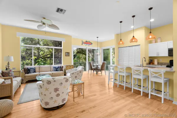 Address Withheld By Seller, Vero Beach, FL 32963