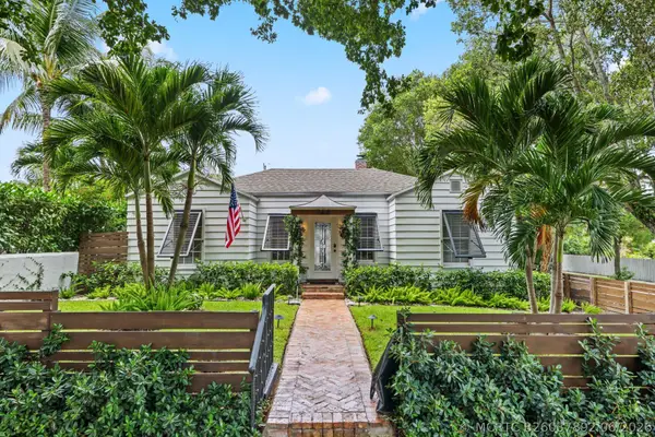 744 Sunset Road, West Palm Beach, FL 33401