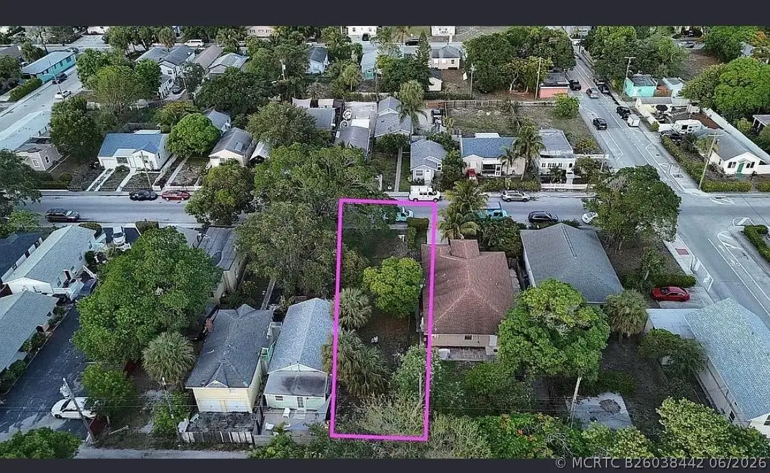 211 N E Street, Lake Worth Beach, FL 33460 - #1