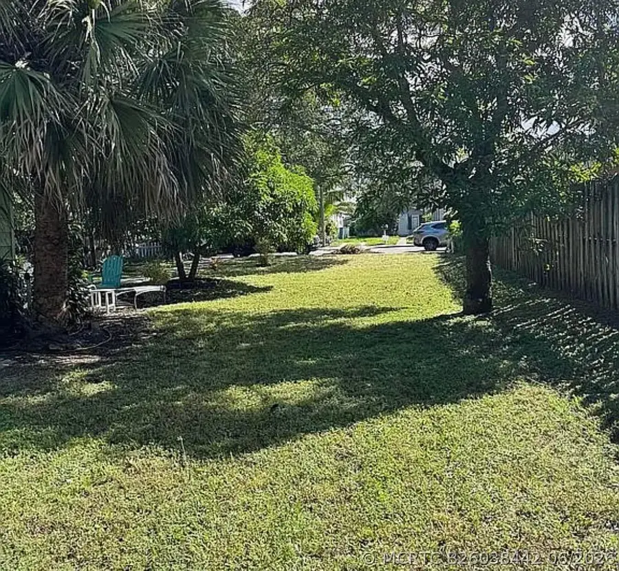 211 N E Street, Lake Worth Beach, FL 33460 - #2