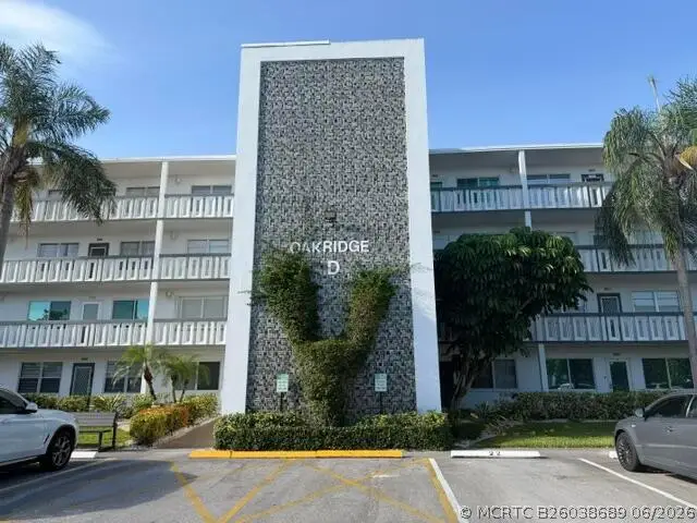 2026 Oakridge D, Deerfield Beach, FL 33442 - #3
