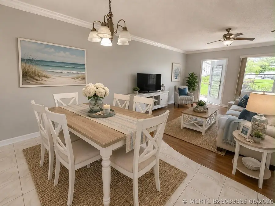 261 Suffolk, Boca Raton, FL 33434 - #2
