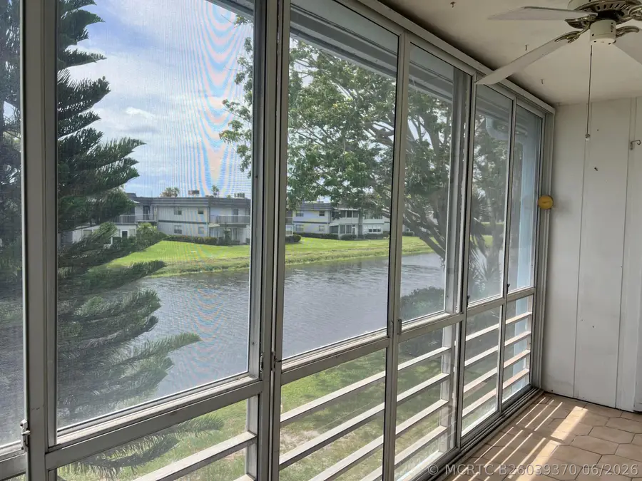 424 Saxony, Delray Beach, FL 33446 - #2