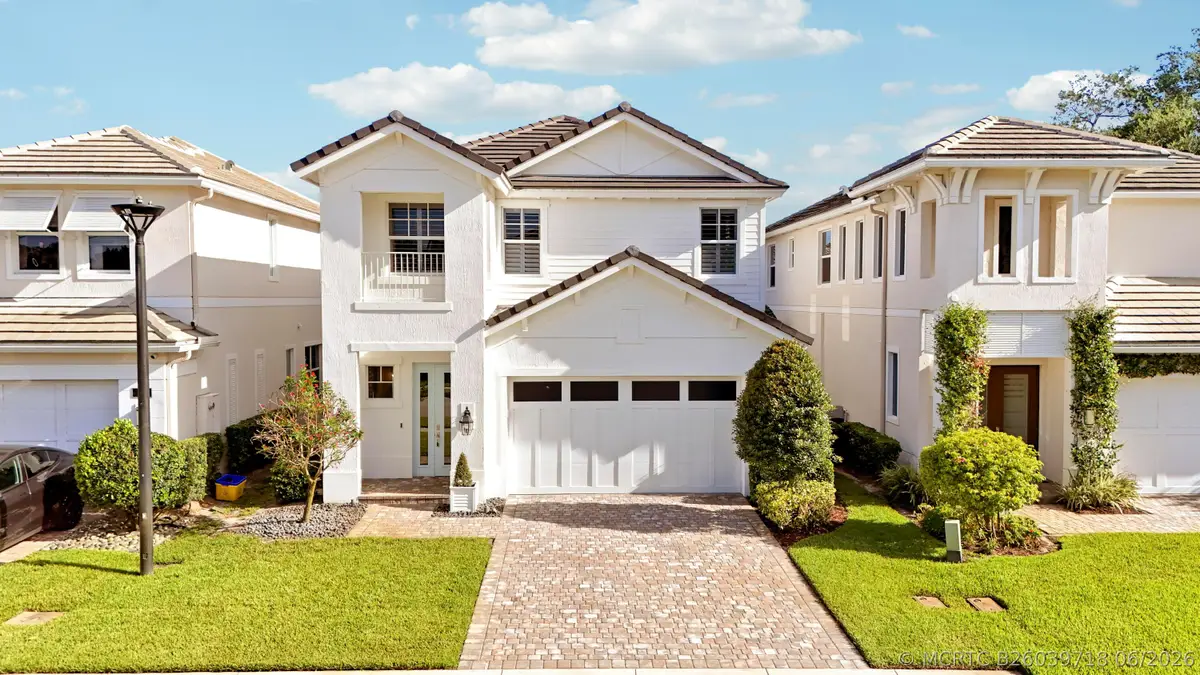 125 Bonnette Hunt Club Lane, Palm Beach Gardens, FL 33418 - #1