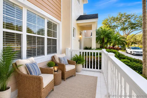 826 Dakota Drive #102, Jupiter, FL 33458