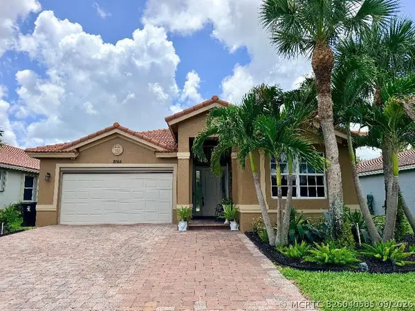 2165 SW Newport Isles Boulevard, Port St Lucie, FL 34953