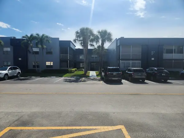 278 Burgundy #F, Delray Beach, FL 33484