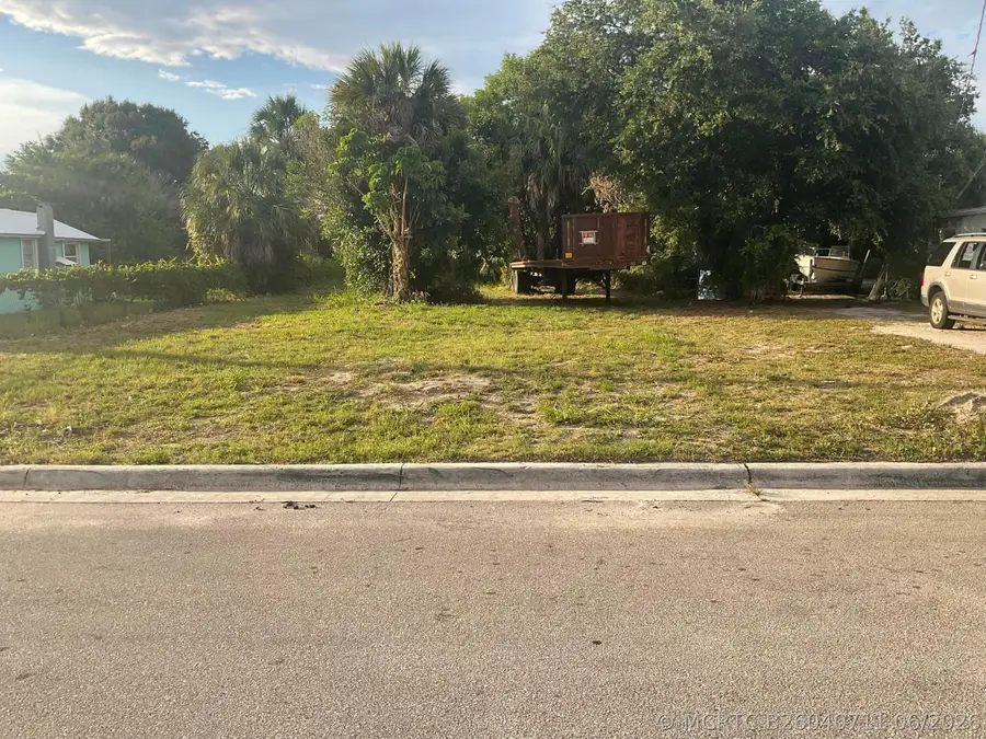 0000 Avenue L, Fort Pierce, FL 34950 - #2