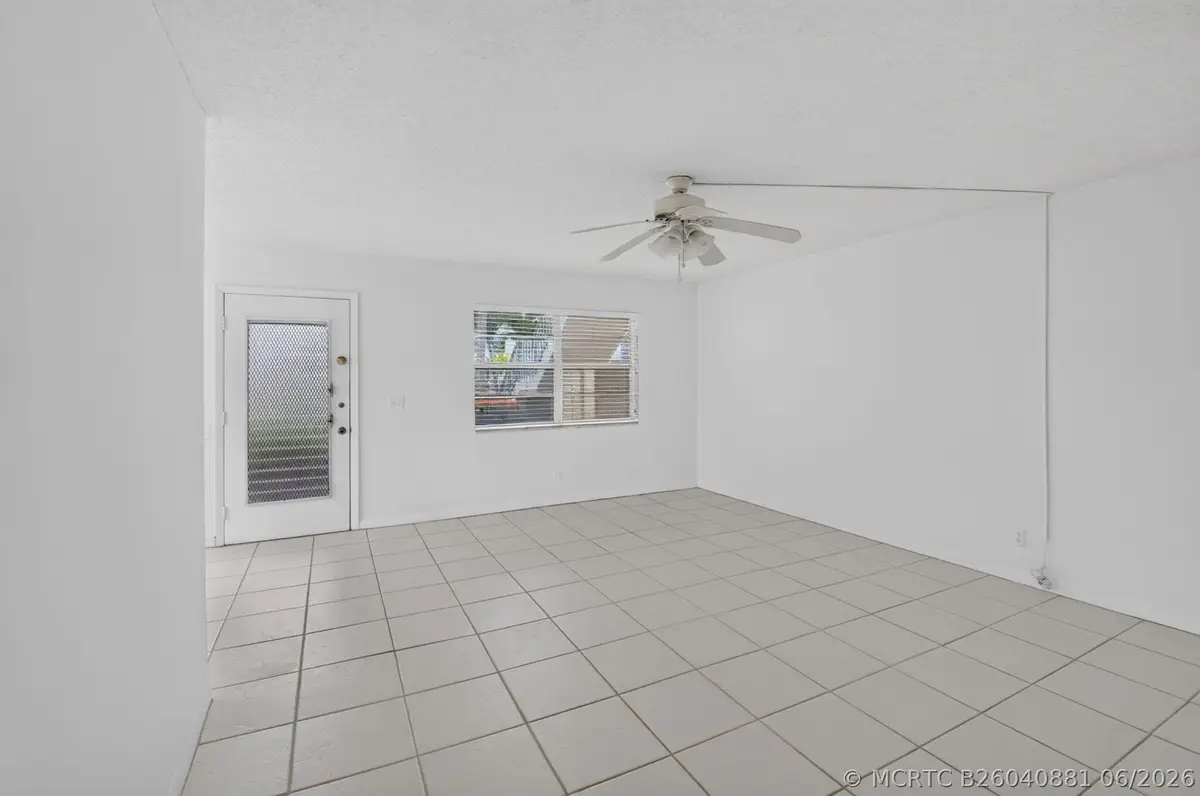 200 Normandy E #200, Delray Beach, FL 33484 - #1