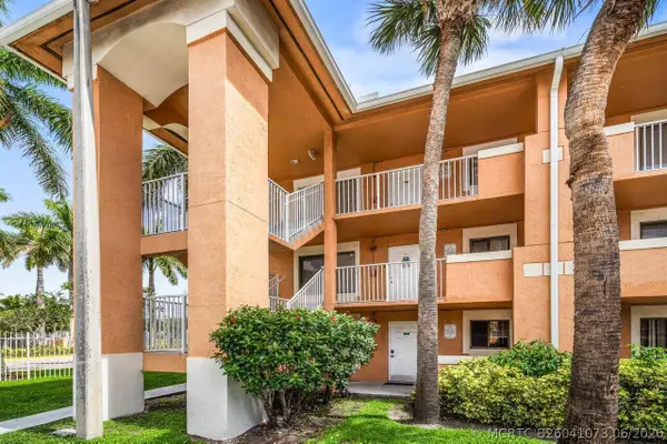 6900 SW 39th Street #101j, Davie, FL 33314