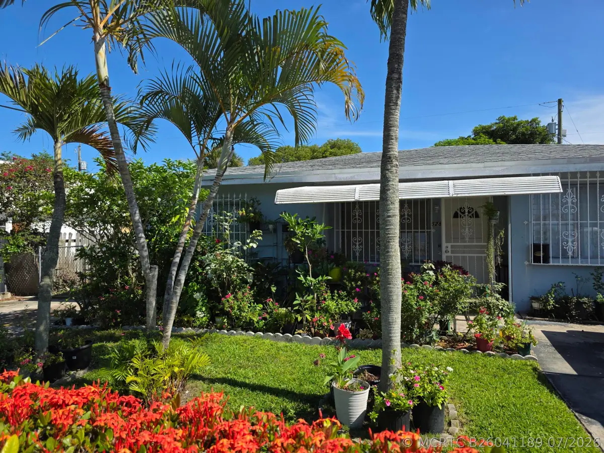 528 49th Street, West Palm Beach, FL 33407 - #1