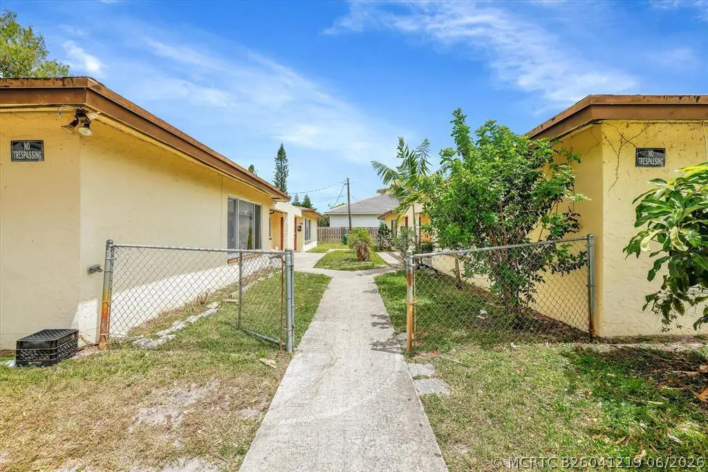 Address Withheld By Seller, Lauderhill, FL 33313 - #1