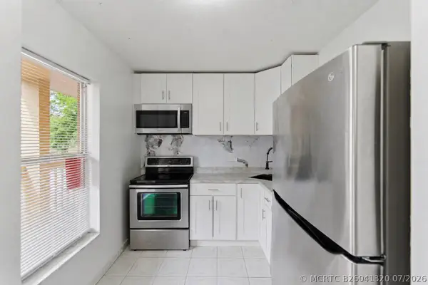 6020 NW 64th Avenue #208, Tamarac, FL 33319