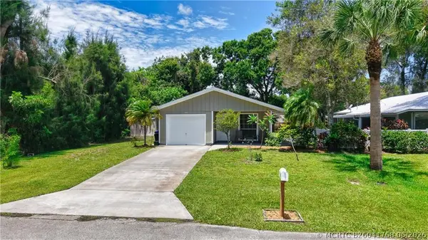 Address Withheld By Seller, Vero Beach, FL 32960