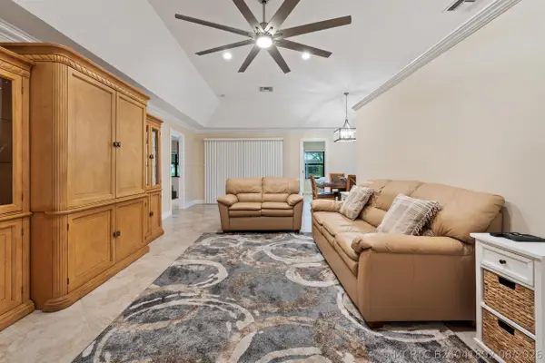 109 Half Moon Circle #C, Jupiter, FL 33458