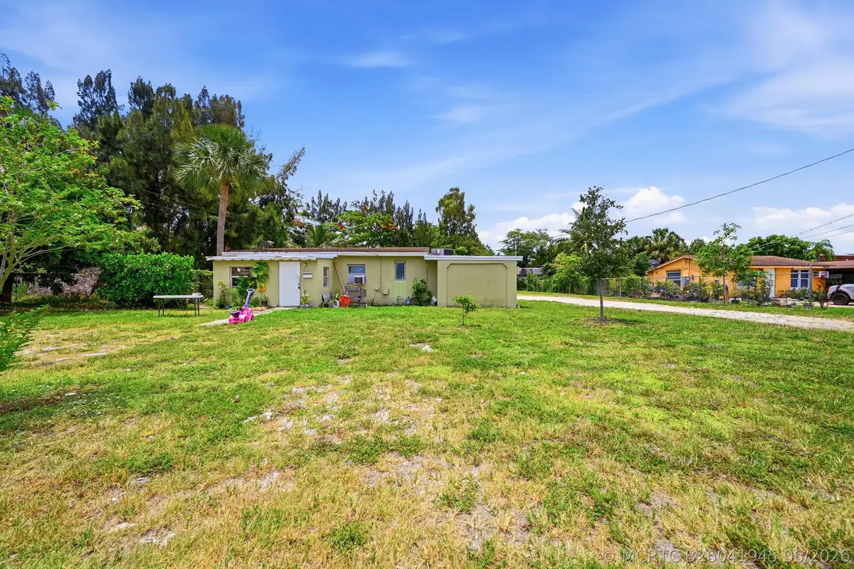 700 SW 8th Street, Pompano Beach, FL 33060 - #1