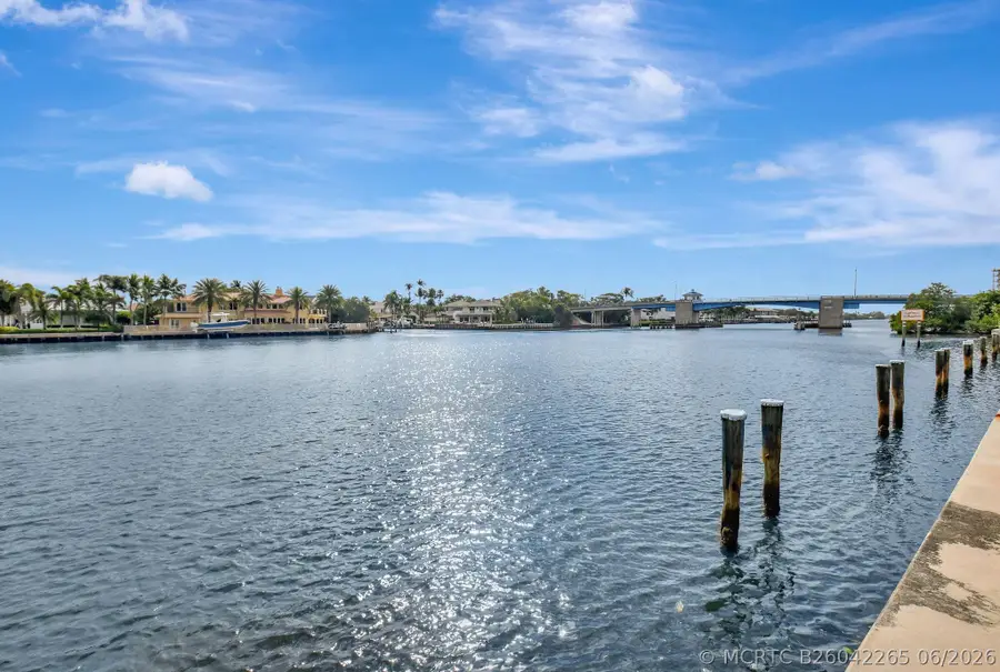 638 Snug Harbor Drive #E11, Boynton Beach, FL 33435 - #2
