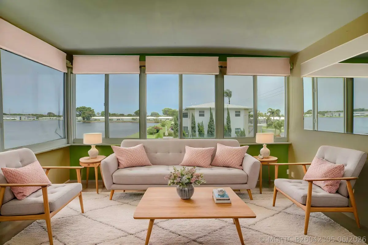 1118 Lake Terrace #204, Boynton Beach, FL 33426 - #1