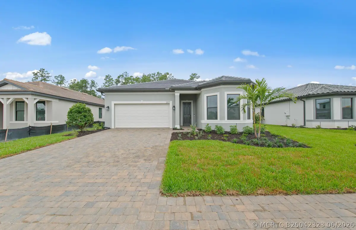 2107 Freemont Drive, Naples, FL 34120 - #1