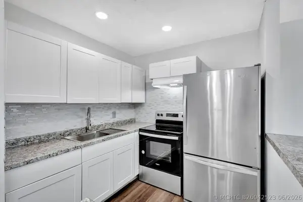 211 Sheffield I, West Palm Beach, FL 33417