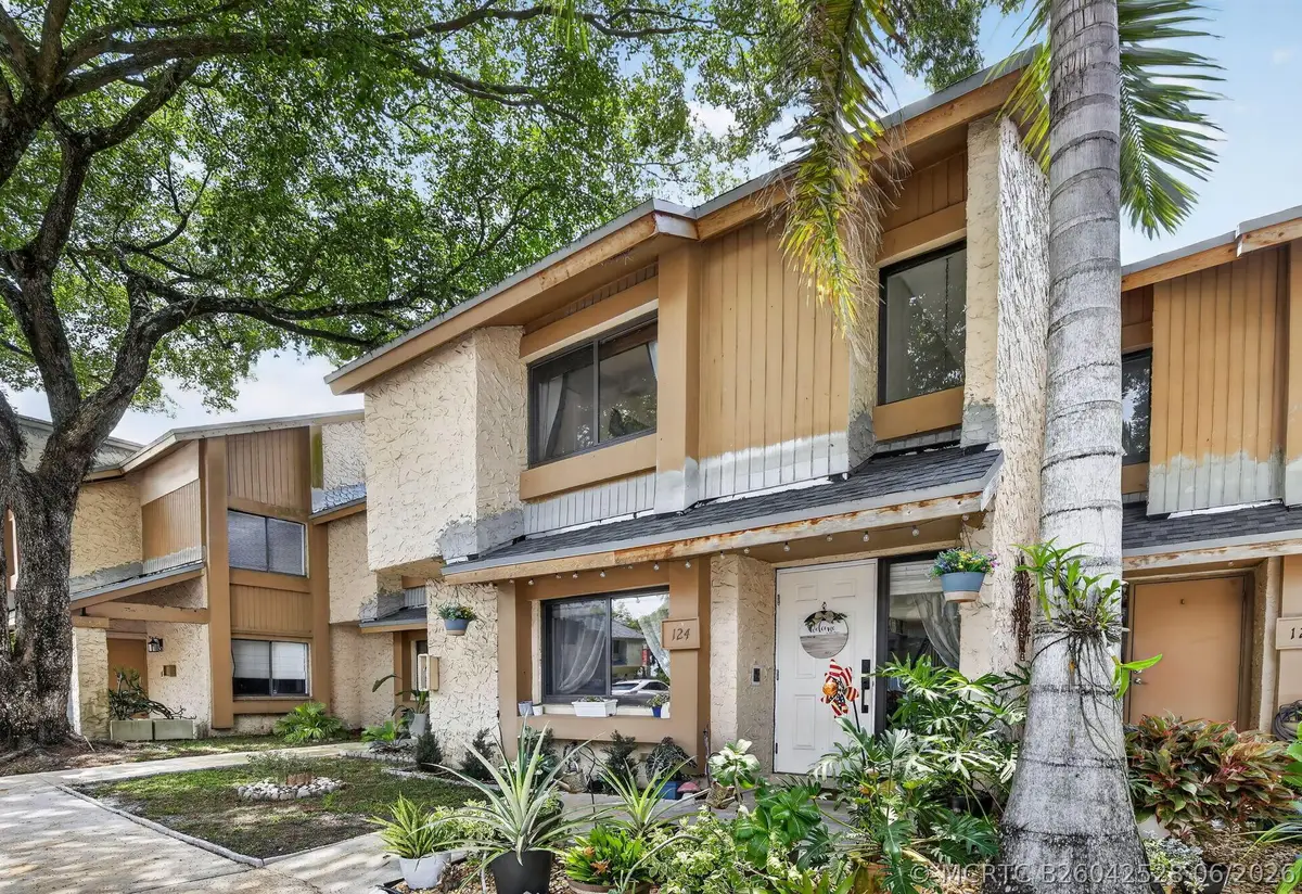 124 Wimbledon Lake Drive, Plantation, FL 33324 - #1
