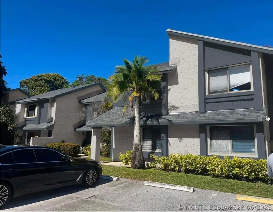 124 Wimbledon Lake Drive, Plantation, FL 33324 - #2