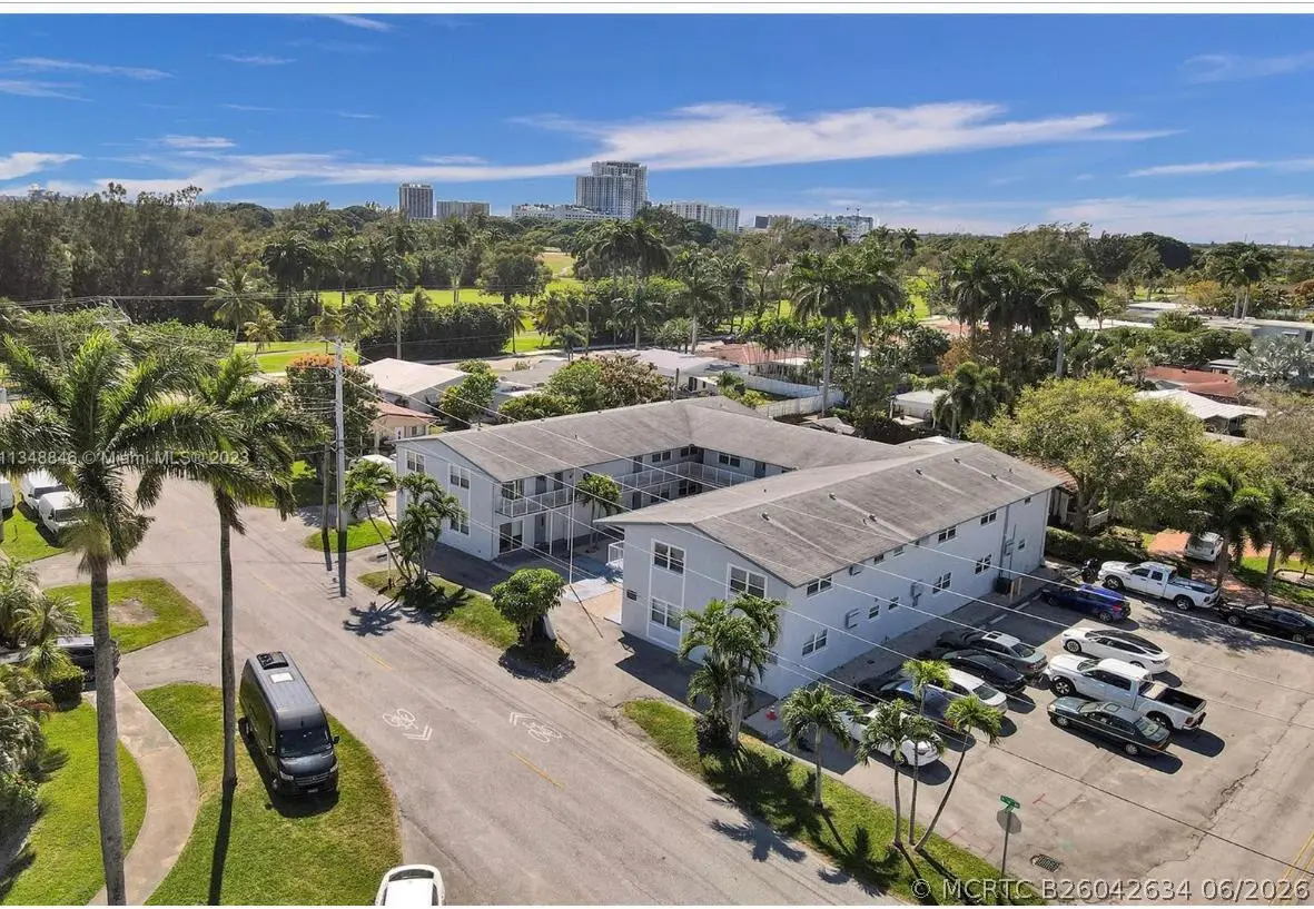 930 N 14th Court, Hollywood, FL 33020 - #1