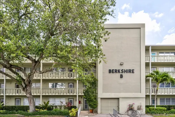 1039 Berkshire B #1039, Deerfield Beach, FL 33442