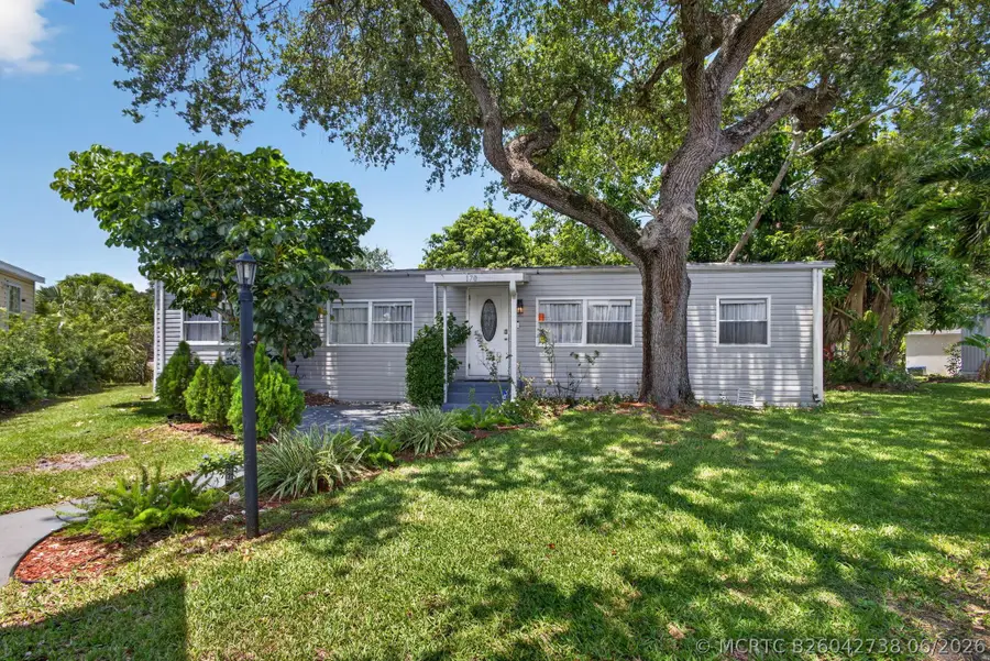 170 Maple Avenue W, Palm Beach Gardens, FL 33410 - #3