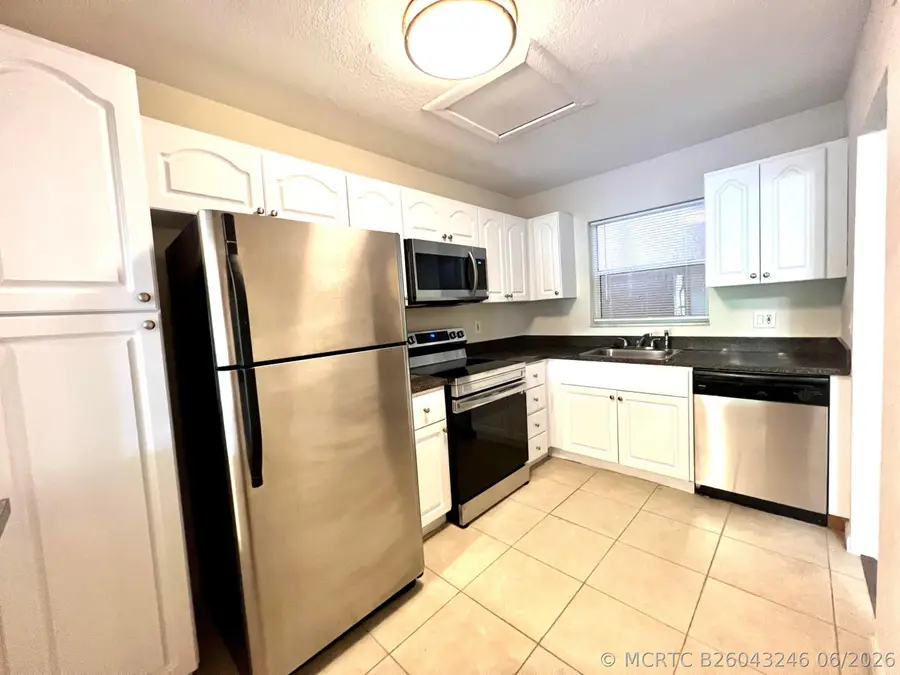120 Sparrow Drive #Apt 302, Royal Palm Beach, FL 33411 - #3