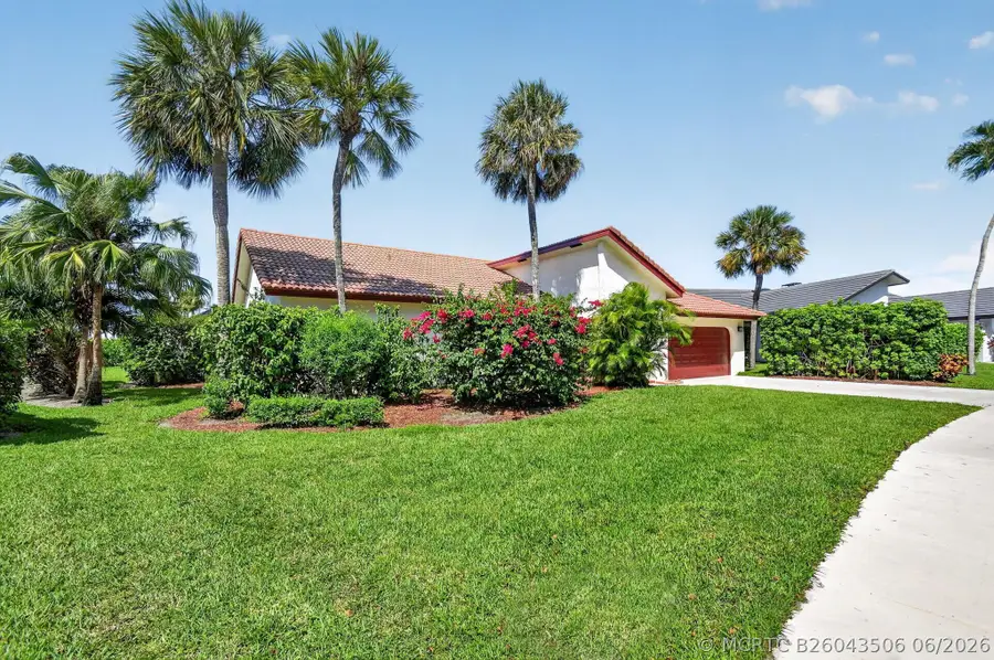 2400 SW 23rd Cranbrook Drive, Boynton Beach, FL 33436 - #2