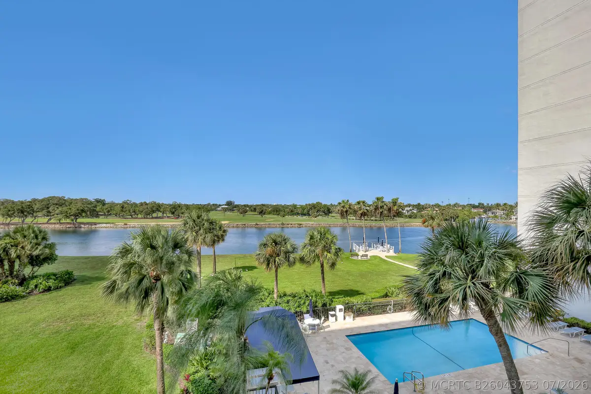 356 Golfview Road #403, North Palm Beach, FL 33408 - #1