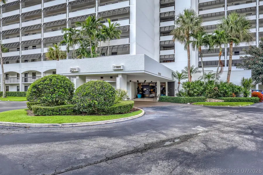356 Golfview Road #403, North Palm Beach, FL 33408 - #3