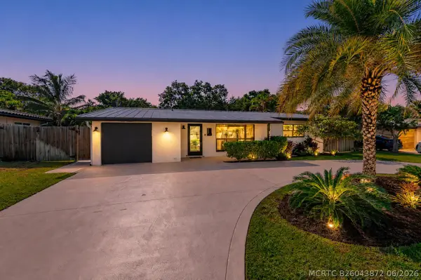 300 SE 8th Avenue, Deerfield Beach, FL 33441