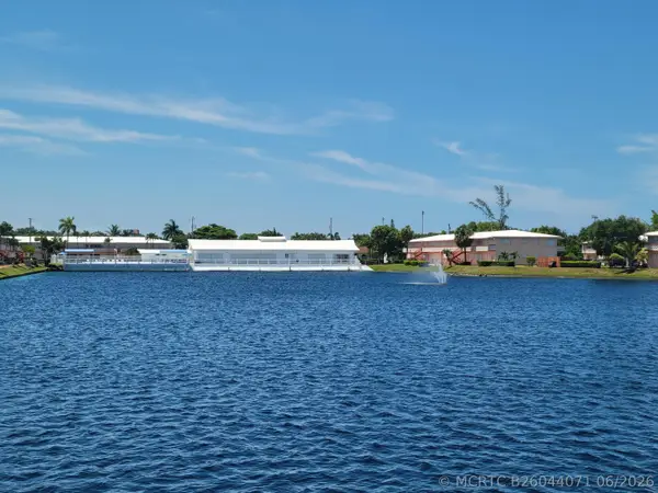 1050 SW 11th Street #L2, Hallandale Beach, FL 33009
