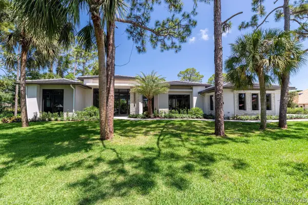 5382 Sea Biscuit Road, Palm Beach Gardens, FL 33418