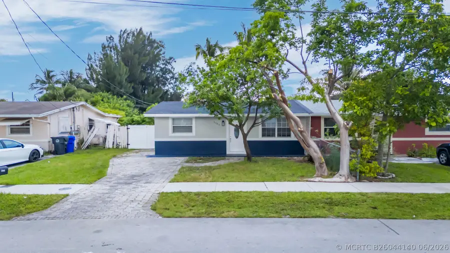 1523 SW 68th Way, North Lauderdale, FL 33068 - #2