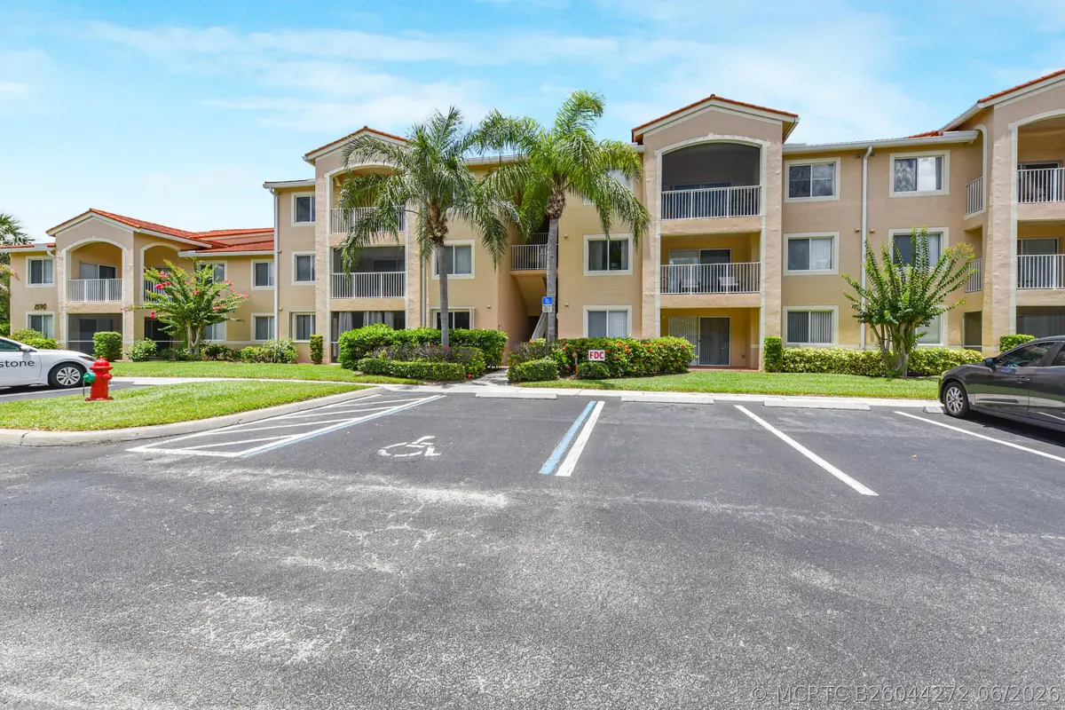 1590 S 42nd Circle #106, Vero Beach, FL 32967 - #1